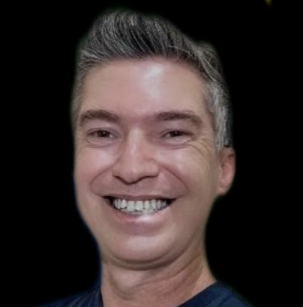 André
